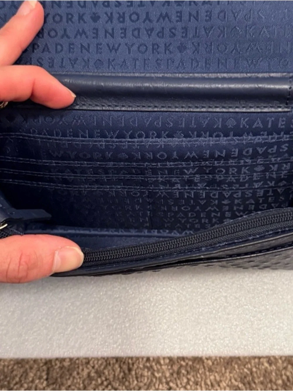 Kate Spade Isabeli Navy Ostrich Leather Embossed with Chain Crossbody -EUC
